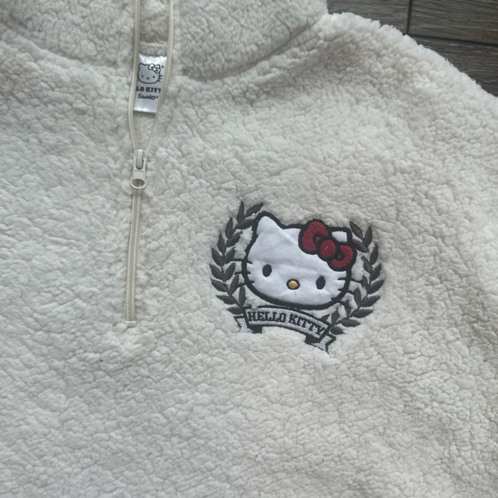Hello Kitty White half zip pullover Sweater/ woman’s XL - Picture 5 of 13